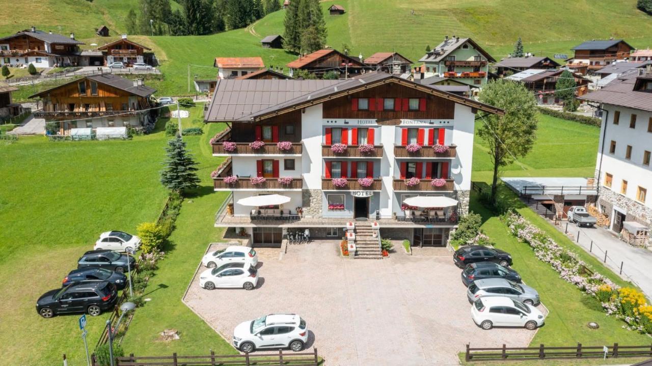 Hotel Fontana 萨帕达 外观 照片